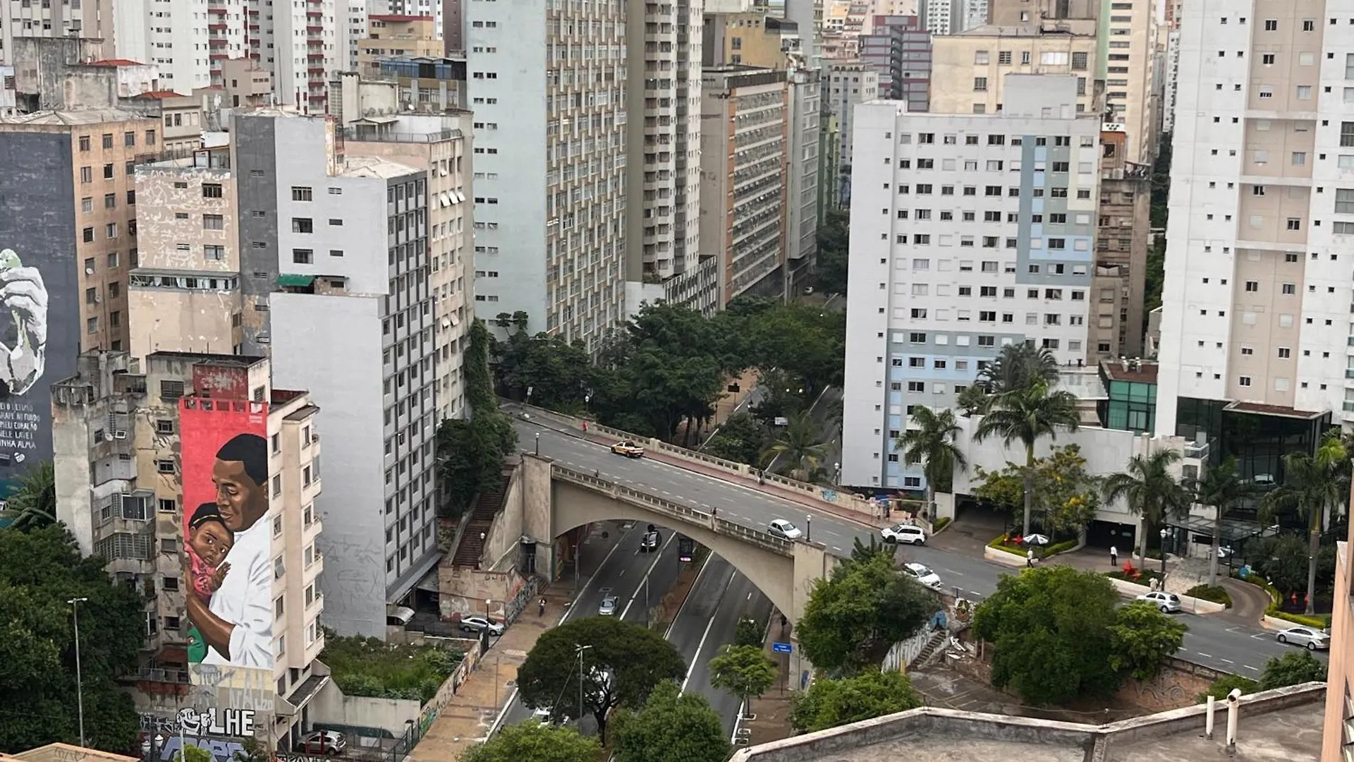 Studio Anhangabau São Paulo 0*,  Brasil